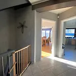 Haus Mit Sauna, Garten Und Pool *