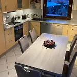 Haus Mit Sauna, Garten Und Pool Sangerhausen