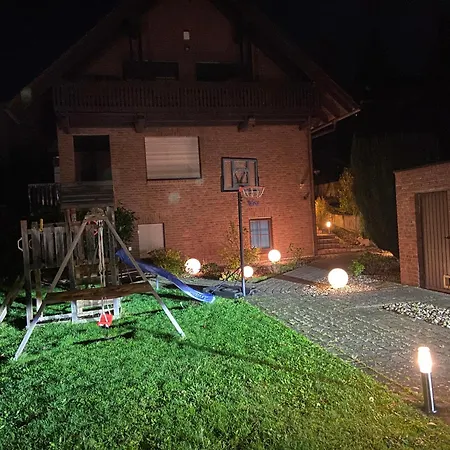 Haus Mit Sauna, Garten Und Pool