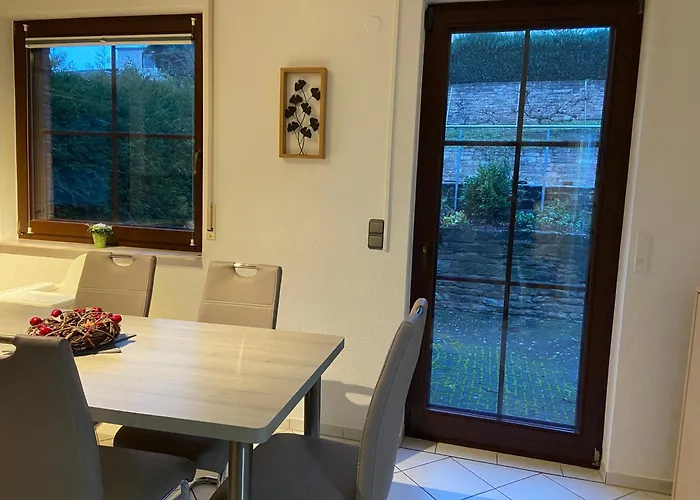 Prázdninový dům Haus Mit Sauna, Garten Und Pool Sangerhausen