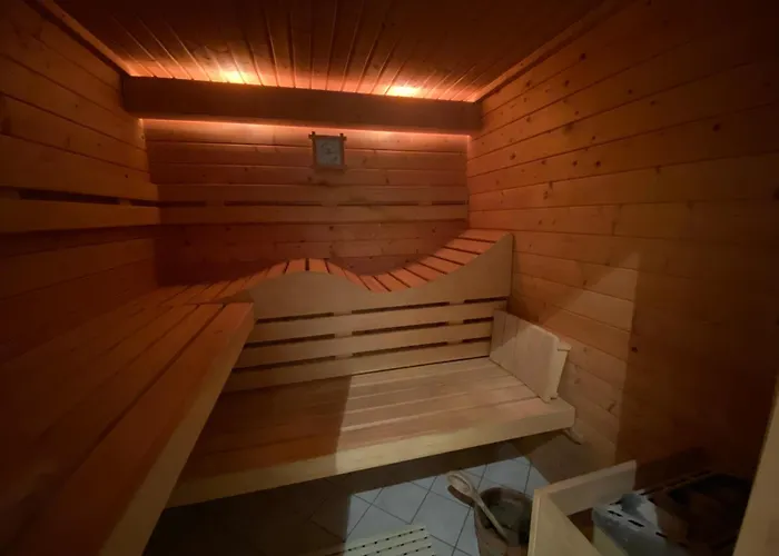 Haus Mit Sauna, Garten Und Pool *