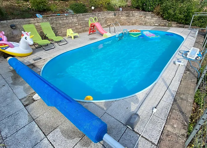 Haus Mit Sauna, Garten Und Pool Prázdninový dům *