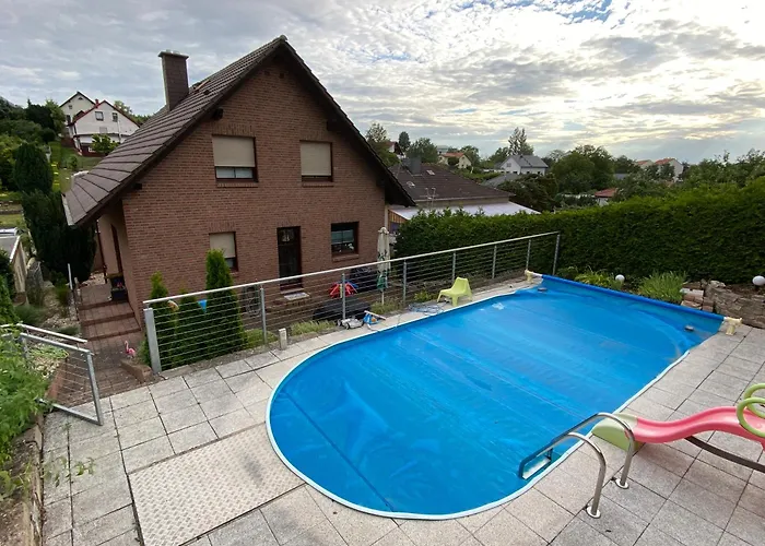 Prázdninový dům Haus Mit Sauna, Garten Und Pool *